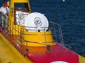 sous-marin jaune