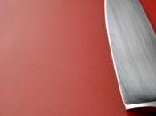 père laisse enfants seuls armés d'une batte, d'un couteau hachette pour qu'ils protègent"