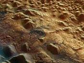 Dépôts sédiments mystérieux surface Mars