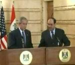 Bush attaqué chaussure lors d'une conférence presse Irak