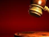 touriste écrit juge pour expliquer qu'il trop occupé comparaître