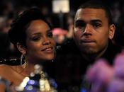 Rihanna doit quitter Chris Brown!
