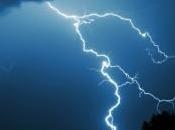 enfant présente dons guérisseur après avoir frappé foudre