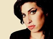 Winehouse revient Londres puis refait bagages