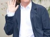 Paul McCarthney pourchassé finalistes Miss