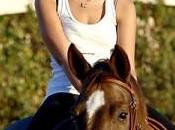 Leona Lewis accident cheval