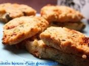 Biscuits apéritifs parmesan ,chorizo pistaches