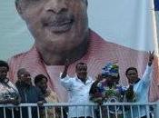Sassou Nguesso: élu"
