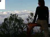 Voyage. jeune costarmoricaine conquête monde