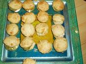 Mini-muffins poivrons, fourrés mascarpone pesto