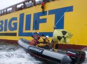 Greenpeace intercepte bateau fournit matériel