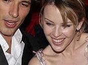 Kylie Minogue veut s'installer avec Andres Velencoso
