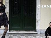 Claudia Schiffer reprend service pour Chanel
