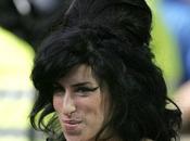 Winehouse clame bisexualité