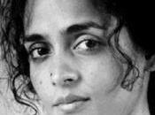 maoïstes sollicitent Arundhati pour négocier avec l'Inde