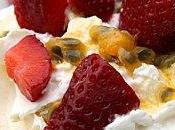 Pavlova fraise fruits passion