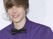 Justin Bieber s'est pris porte (VIDEO)