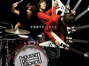 Housse Racket... leur single Yeah dans spot