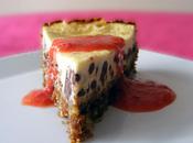 Cheesecake l’amande pépites chocolat coulis fraises