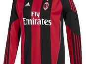 SERIE Nouveau Maillot Milan 2011