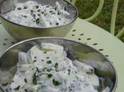 Salade concombre yaourt, basilic cumin