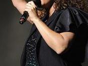 Alicia Keys tombe durant Essence music Festival