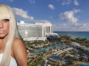 Fontainebleau Hotel Miami complètement Gaga