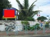 s'affiche cimetière