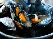 Brocante, moules-frites convivialité passez week-end Braderie Lille