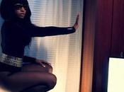 Nicki Minaj Right Thru (audio)