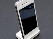 iPhone blanc sortie repoussée Printemps 2011