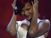 Rihanna superbe scène (PHOTOS)