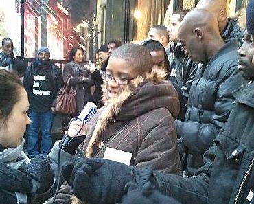 Action du Collectif "Boycott Guerlain" du 27/11/2010