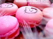 Macarons Hello Kitty fraise tagada Joyeuses fêtes