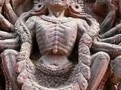 Hymne Déesse-Année