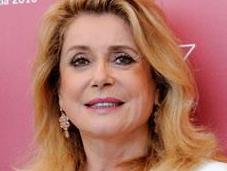 Catherine Deneuve casting prochain Astérix