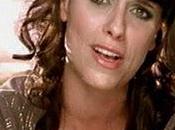 chanteuse Koxie s'est vraiment rasée tête