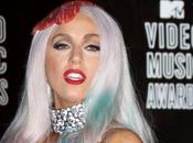 Lady Gaga Elle vomi plein concert