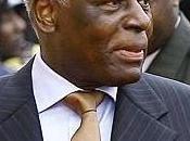 [Dictateur]: N’oublions José Edouardo Santos l’#Angola…