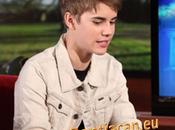 Justin Bieber mèche cheveux vaut l'or (Vidéo)
