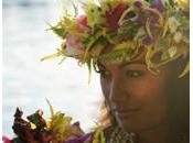 Tahiti Mahana mars femme polynésienne l’honneur