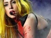 Nouvelle chute Lady Gaga scène