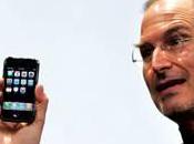 Steve Jobs répond polémique traçage iPhone
