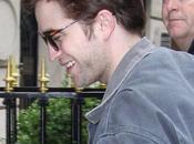Robert Pattinson prés pour l'avant première Grand
