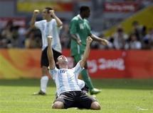 Argentine: Messi t-il demandé peau Tevez?