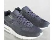 Nike ‘FFF’ Grey-White-Ice