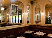 Dans calme Square Trousseau