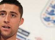 Cahill entre Chelsea Arsenal
