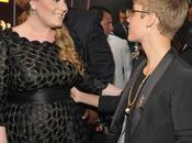 VMA's 2011 Justin Bieber discute avec Adele