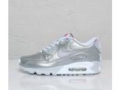 Nike WMNS Metallic Silver